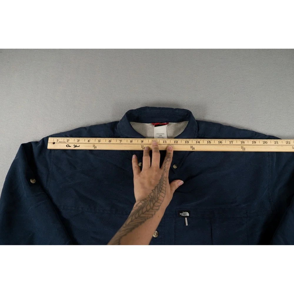 The North Face Mens LS Button Down Utility Shirt Navy Blue Large Gorpcore